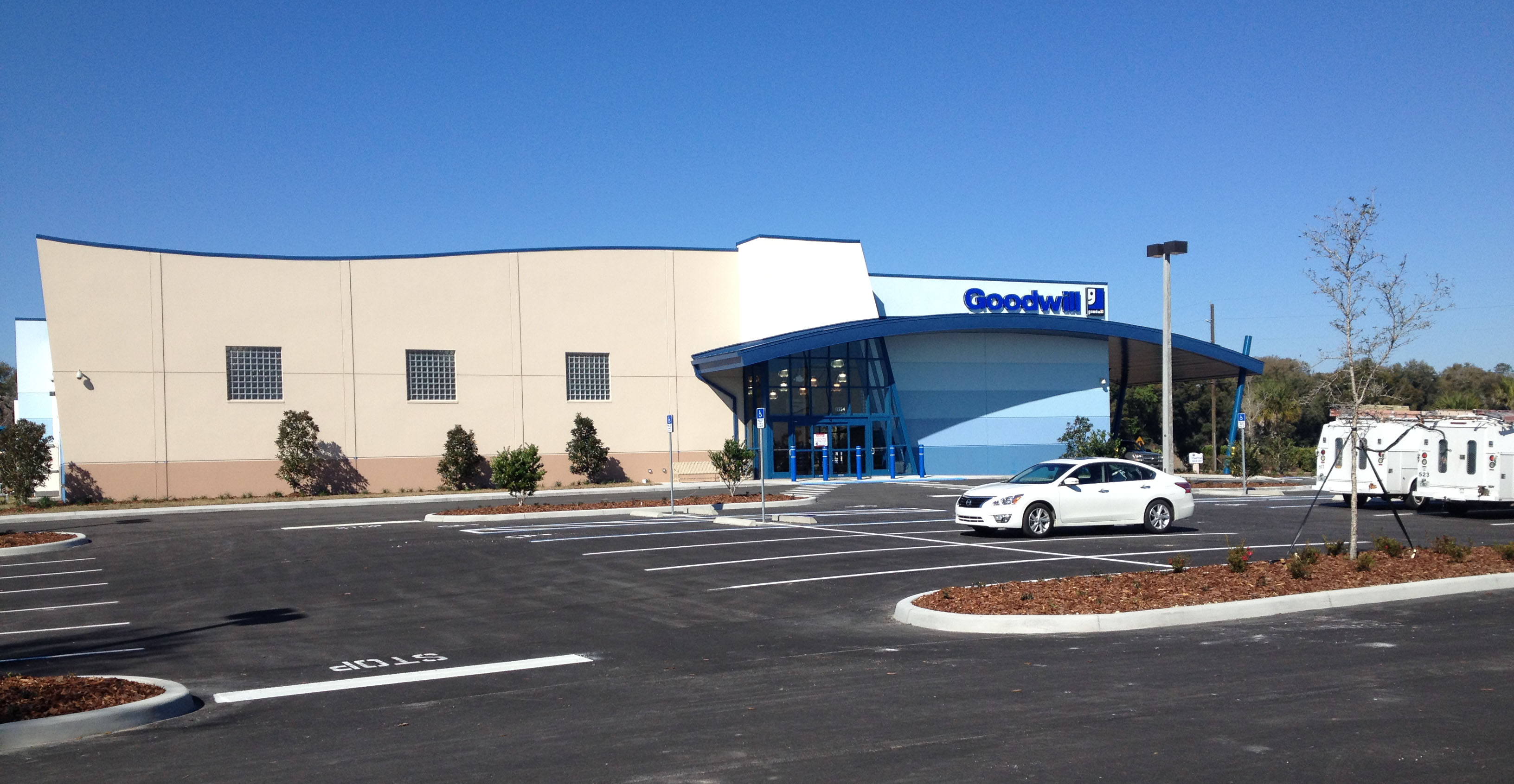 picture of Goodwill Store in Oxford, FL